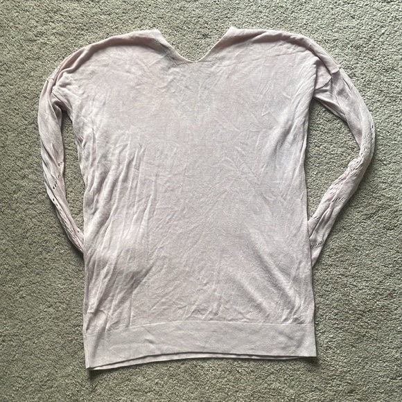 Express Sweater - Picture 7 of 7